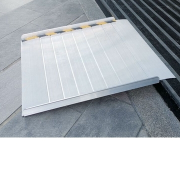 單片式斜坡板90cm